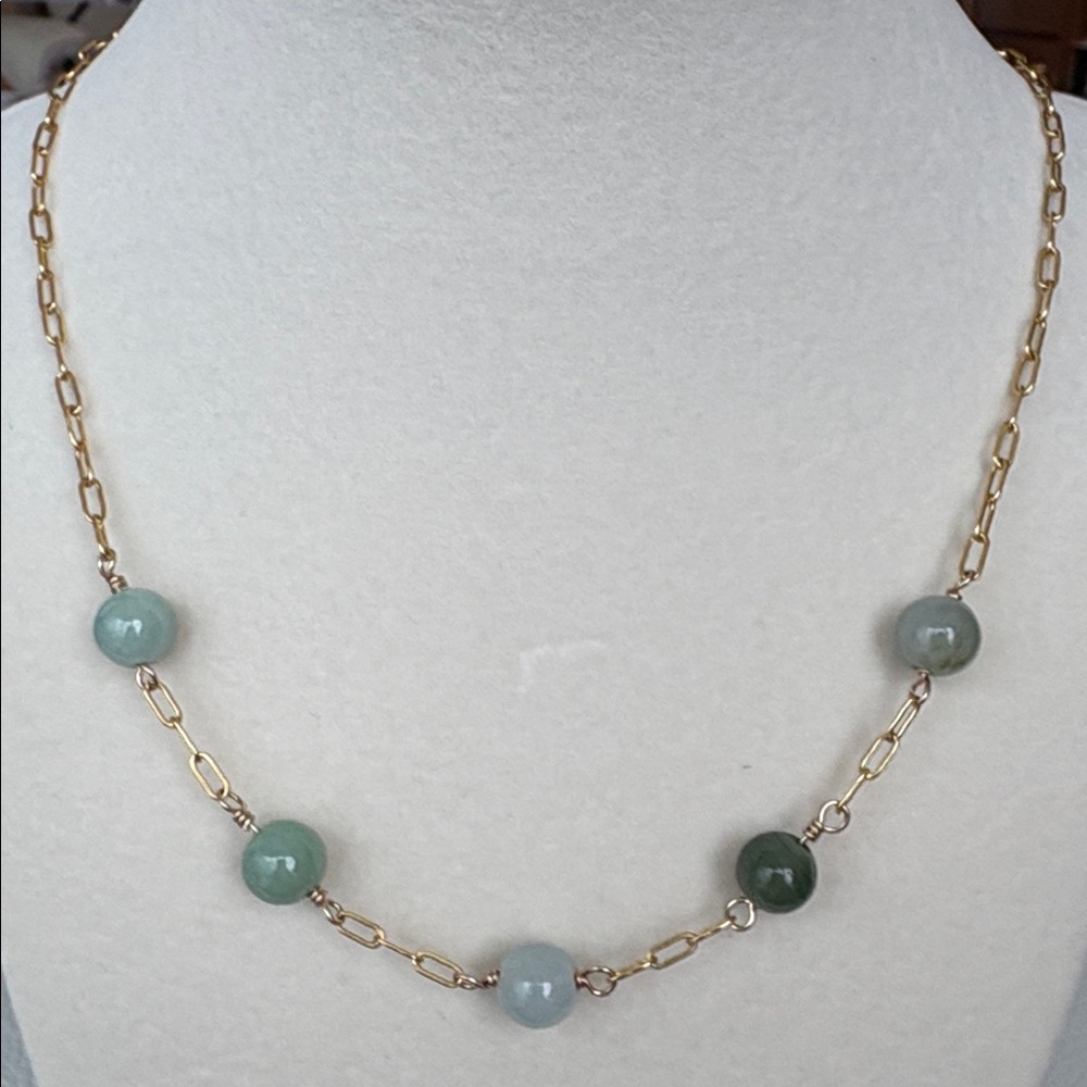 12KGF Natural Green Jadeite Bead Necklace
